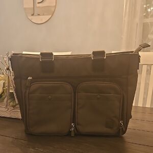 Ihkwip Modern Messenger Bag. Color Truffle(olive green) 11"x5"x11"